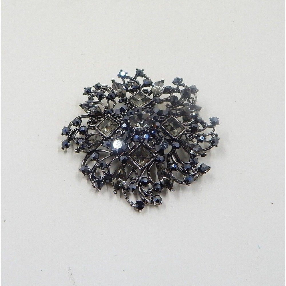 Unsigned Vintage Silver Tone Smokey Black Rhinestone Brooch Pin Round Marquis
